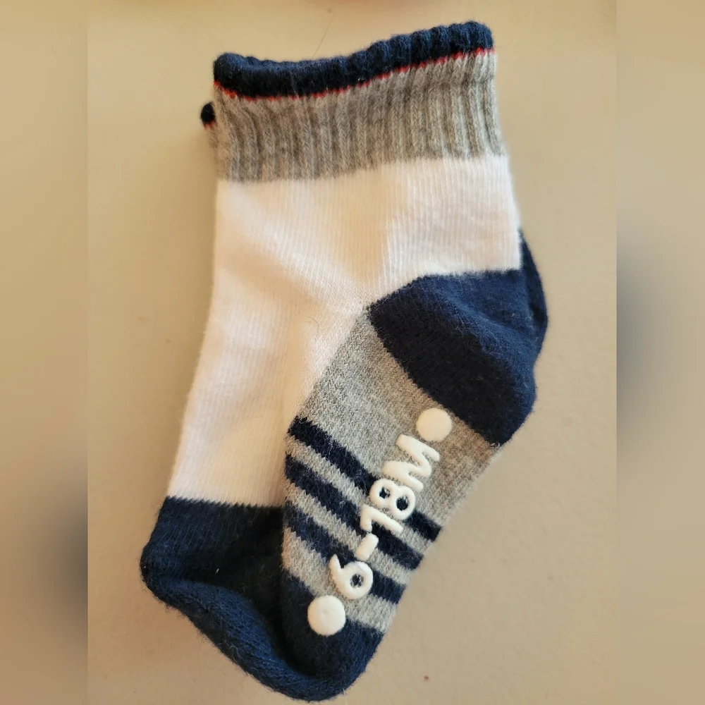 Robeez 12 pairs